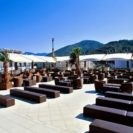 Hotel Pineta Club 3*