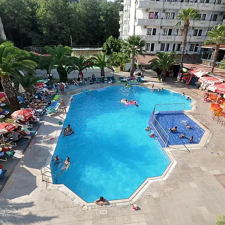 Ξενοδοχείο Pineta Club Armutalan