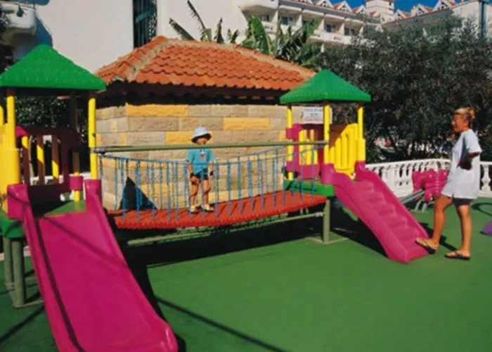 호텔 Pineta Club Armutalan